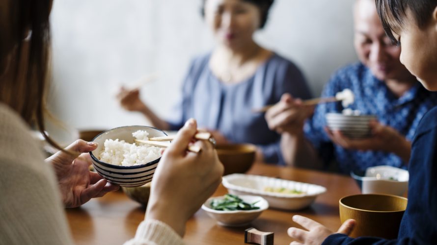 医療ライターの「健康はお口から(1)」~いつまでも美味しく食べるために〜